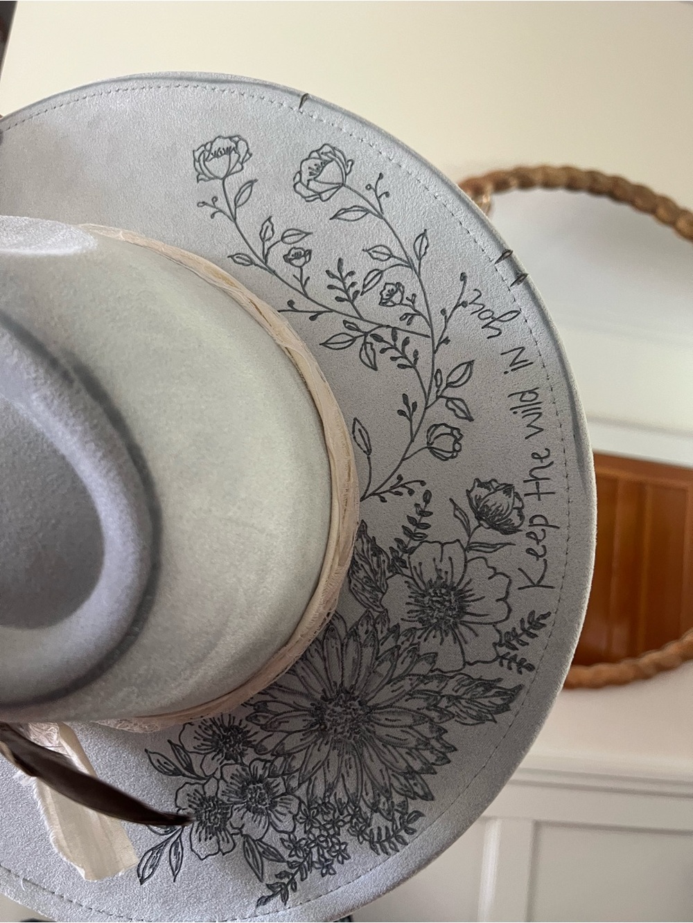 Custom cowboy bohemian hat - Picture 3 of 5